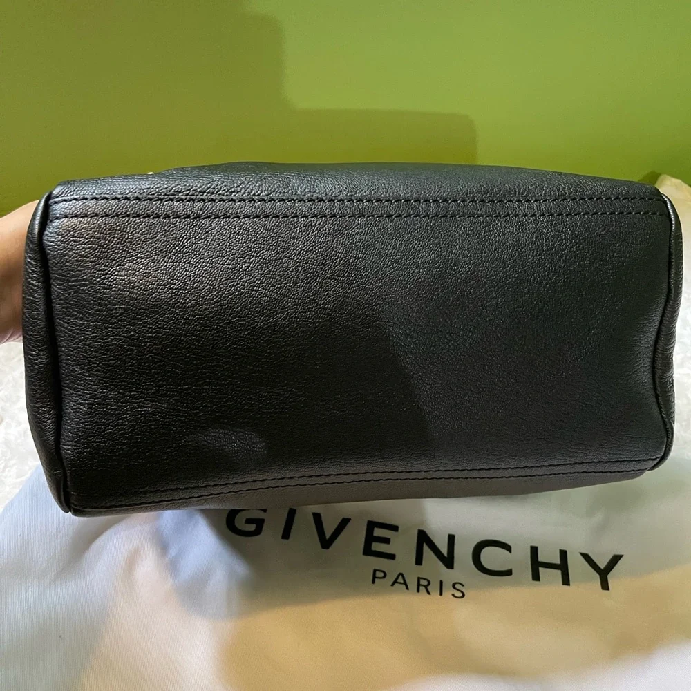 Givenchy Black Pandora Bag🖤 - Picture 5 of 13